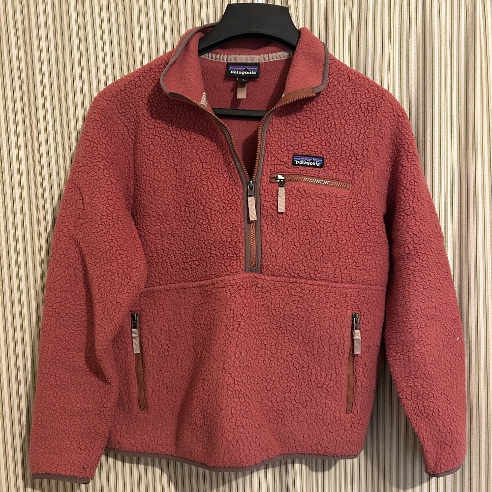 Patagonia Women’s Retro Pile Fleece Marsupial Pullover